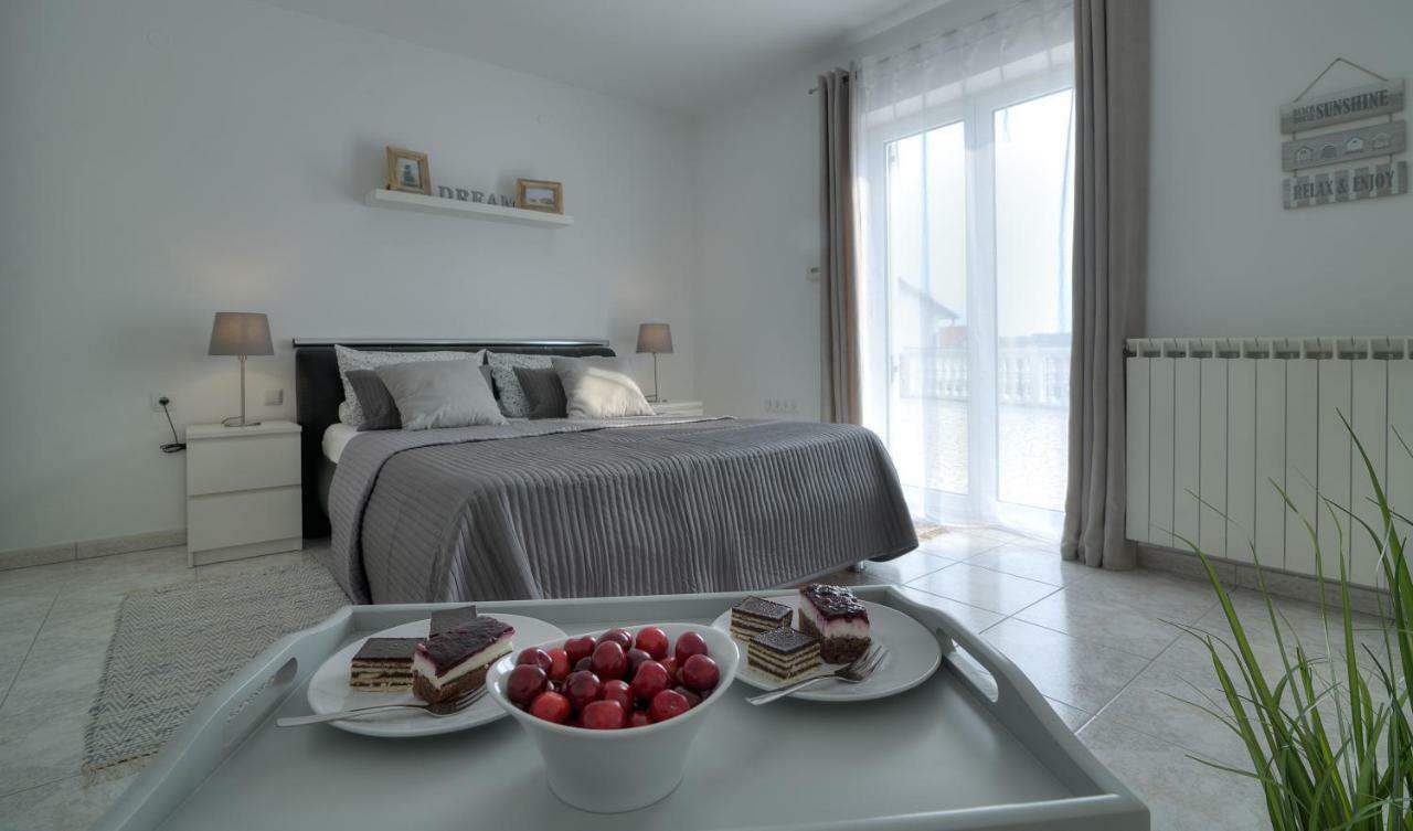 Apartment Barbara Senj  Bagian luar foto