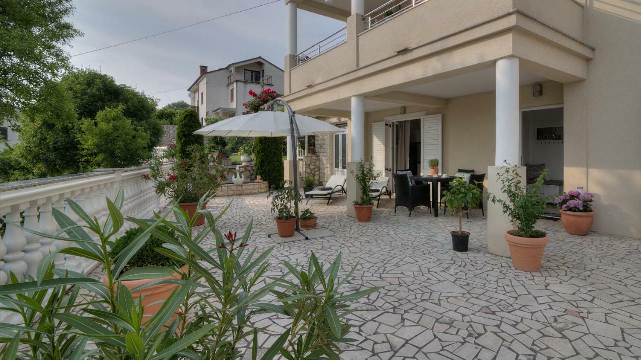 Apartment Barbara Senj  Bagian luar foto