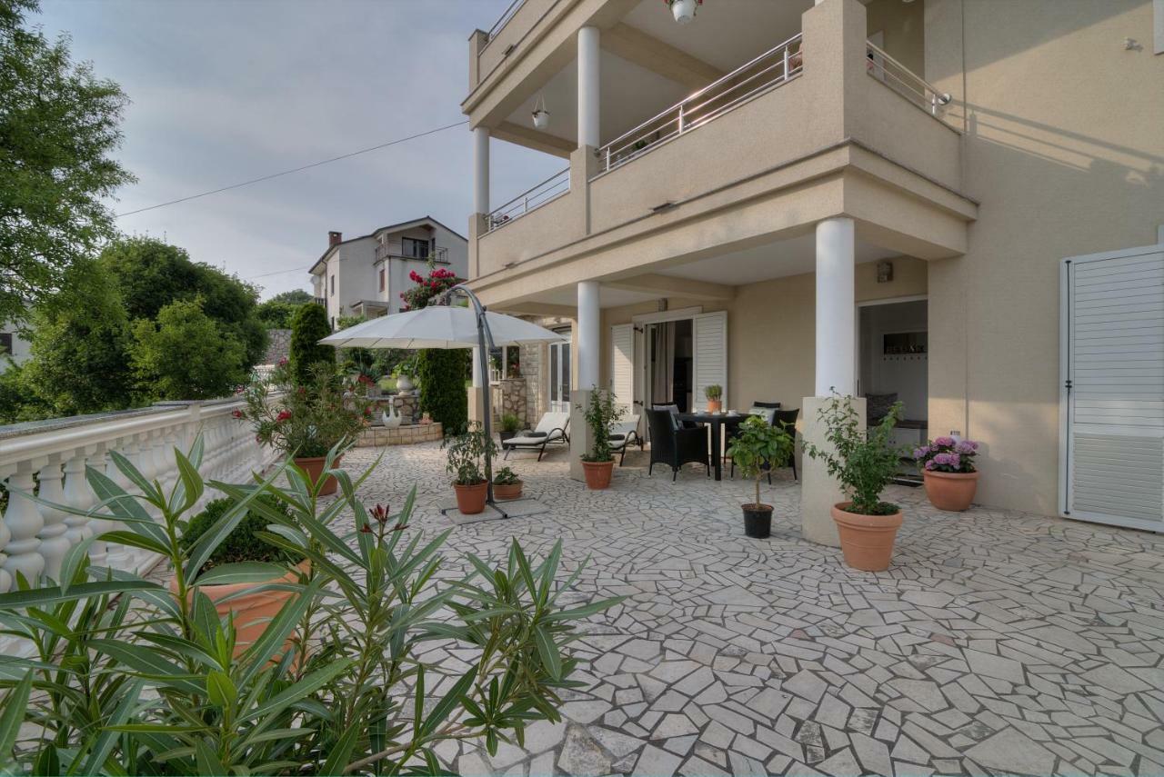 Apartment Barbara Senj  Bagian luar foto